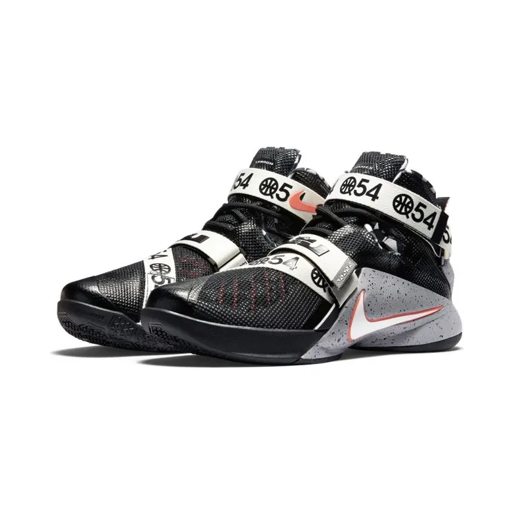 nike-lebron-soldier 810803-015