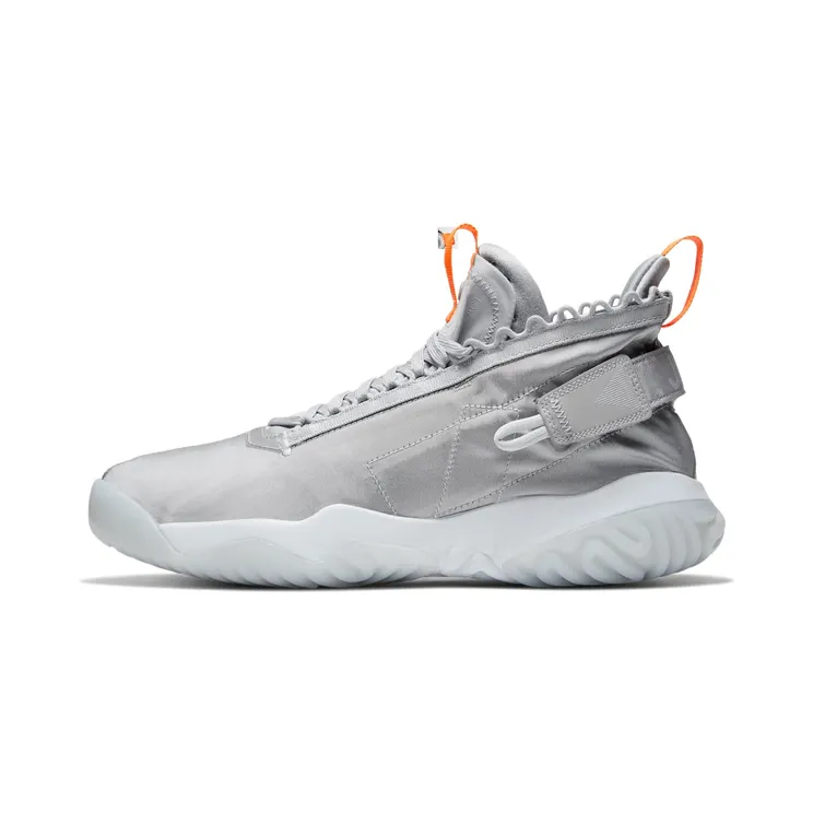 Jordan Proto React Wolf Grey Total Orange