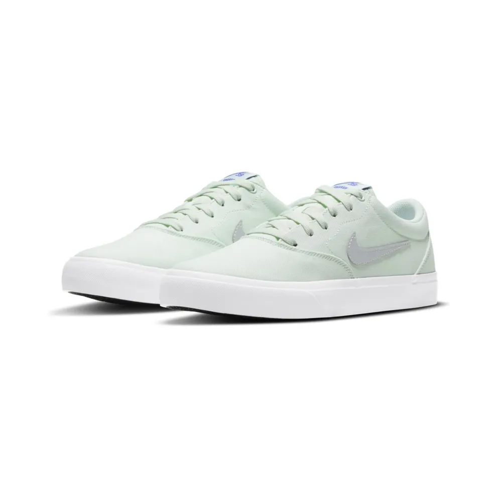 Nike SB Charge Canvas “Barely Green / Sapphire / Metallic Platinum” (CD6279-302)