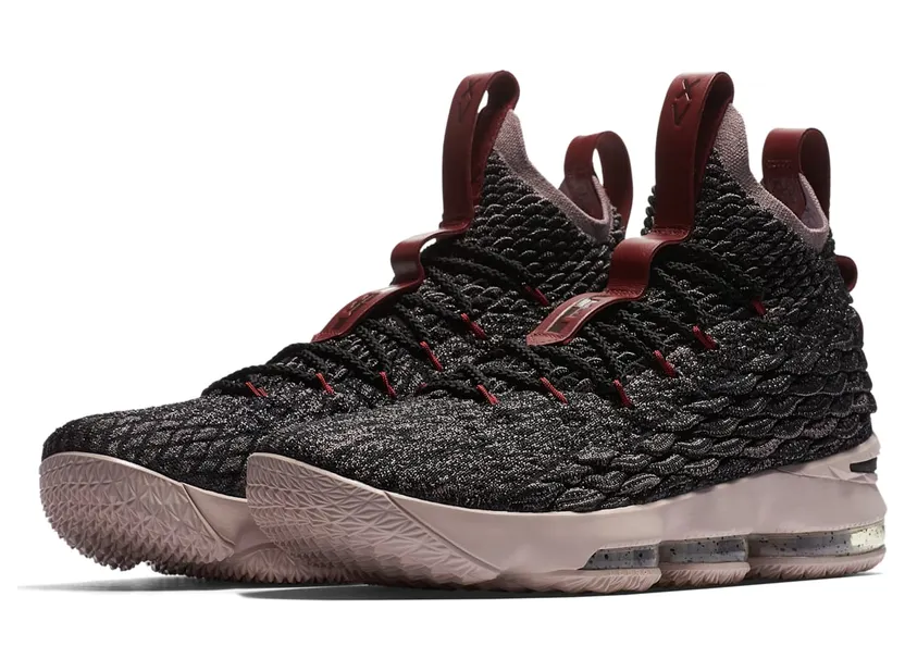 nike-lebron-15 897648-003