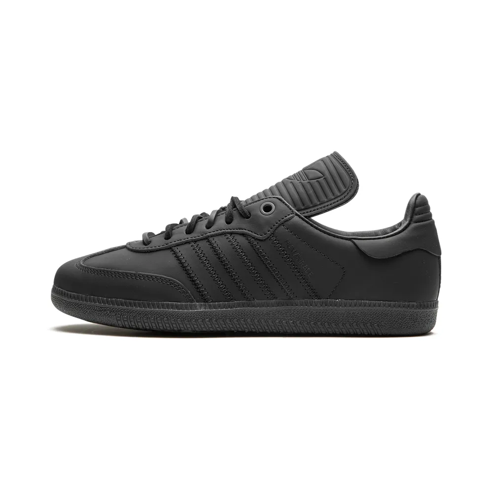 adidas Humanrace Samba Schuh Charcoal / Charcoal / Charcoal (IE7291)
