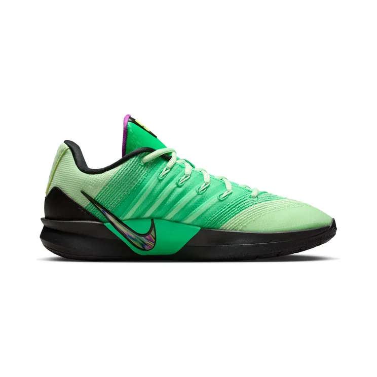 nike-sabrina-3 II3985-300