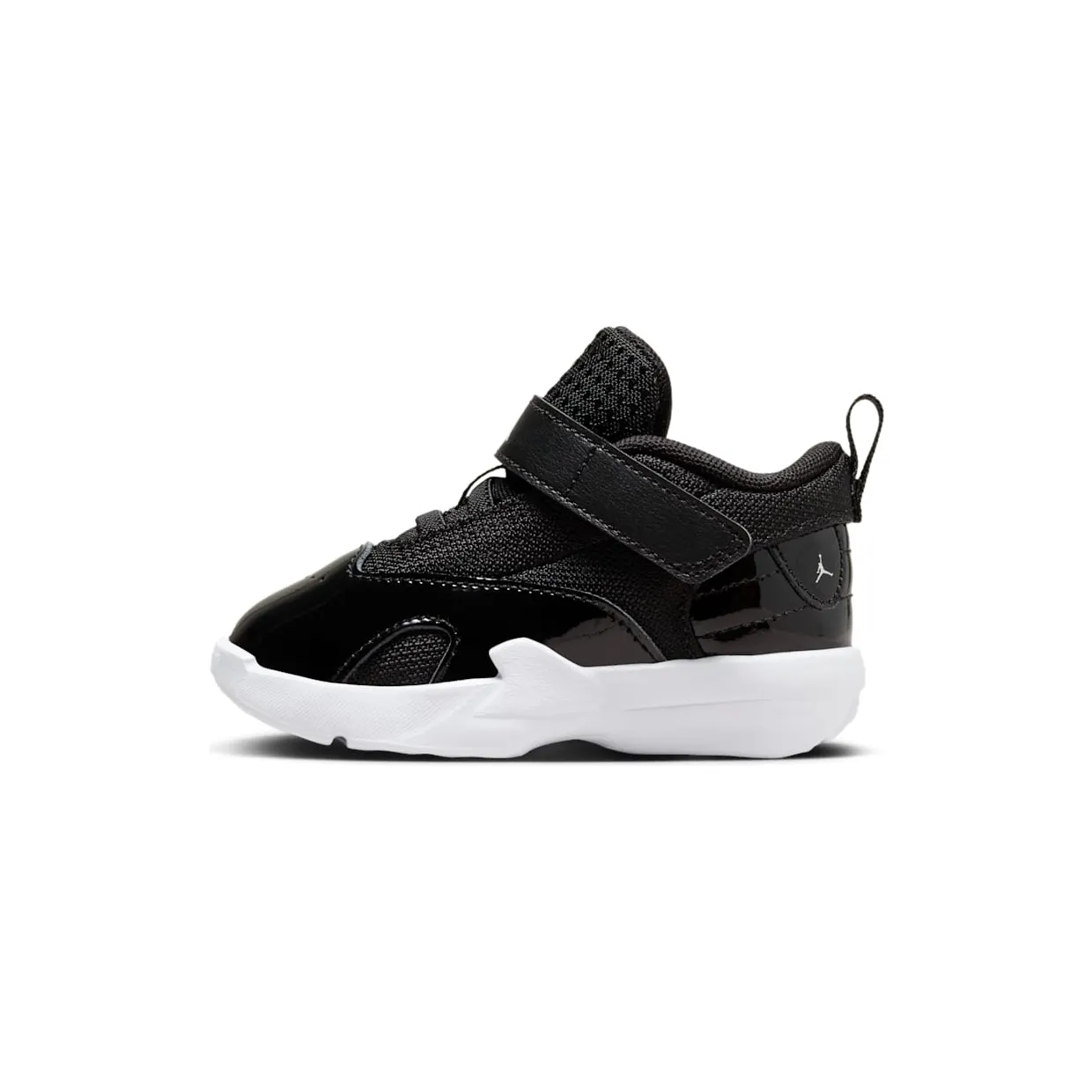 air-jordan-max-aura FQ8296-010