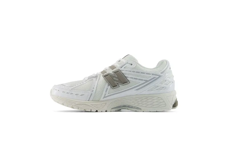 New Balance 1906R “White Arid Stone” (U1906980)