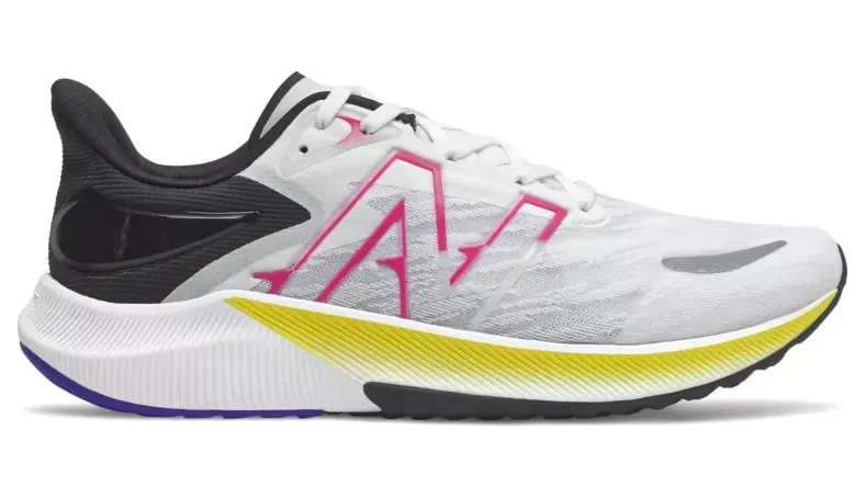 New Balance FuelCell Propel v3 White Pink Glow (MFCPRLM3)