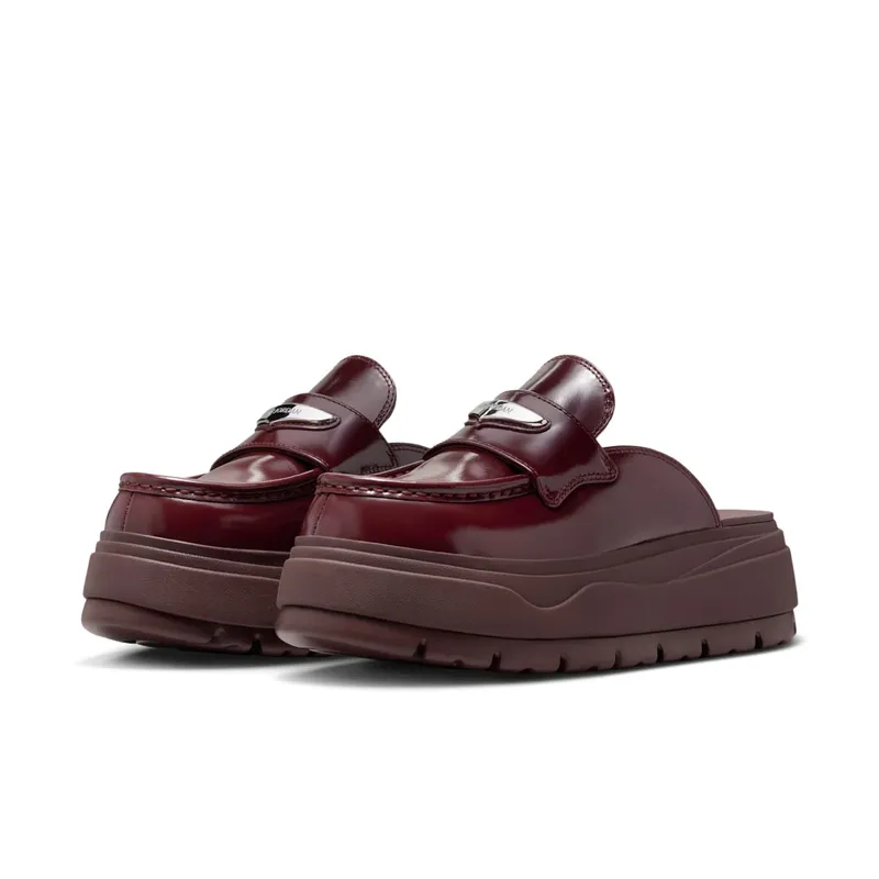 Jordan Mule “Dark Team Red” (HJ4292-600)