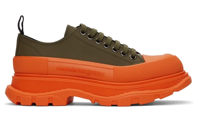 Alexander McQueen Khaki Tread Slick Low Sneakers (627225WHYK3) (6)