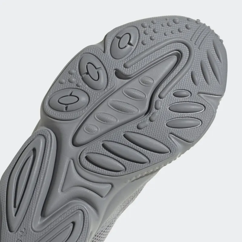 Adidas OZWEEGO Grey / Grey / Core Black (GW4671)