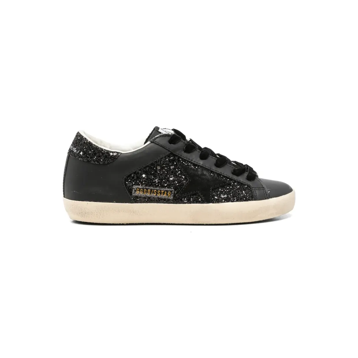 Golden Goose Super-Star in schwarzem Glitzer mit schwarzem Wildlederstern und Ledereinsätzen (GWF00103F006679)