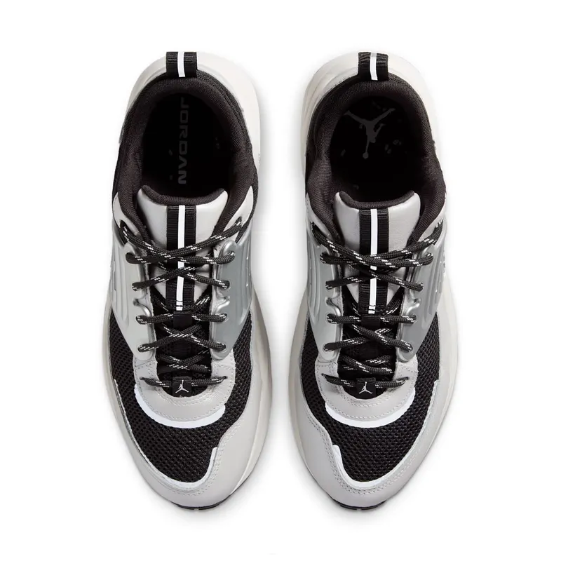 Jordan Trunner O/S “Photon Dust Black Sail” (IB3722-010)