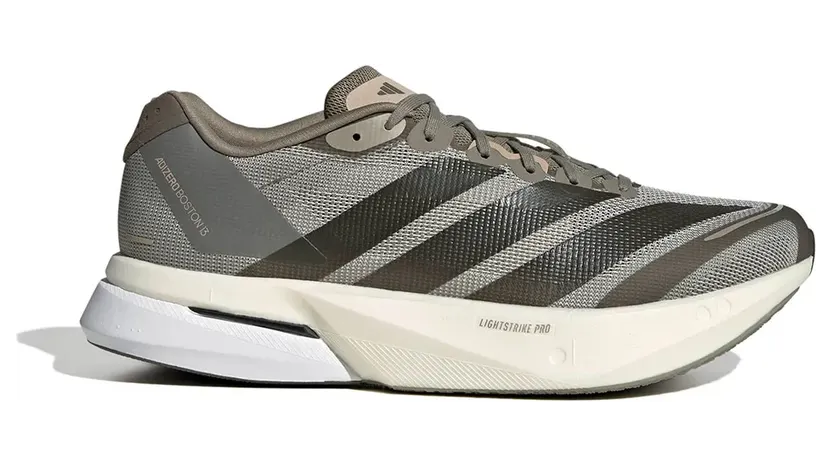 Adidas Boston 13 Men Laufschuhe, Brown, Größe 48 (KH5606)