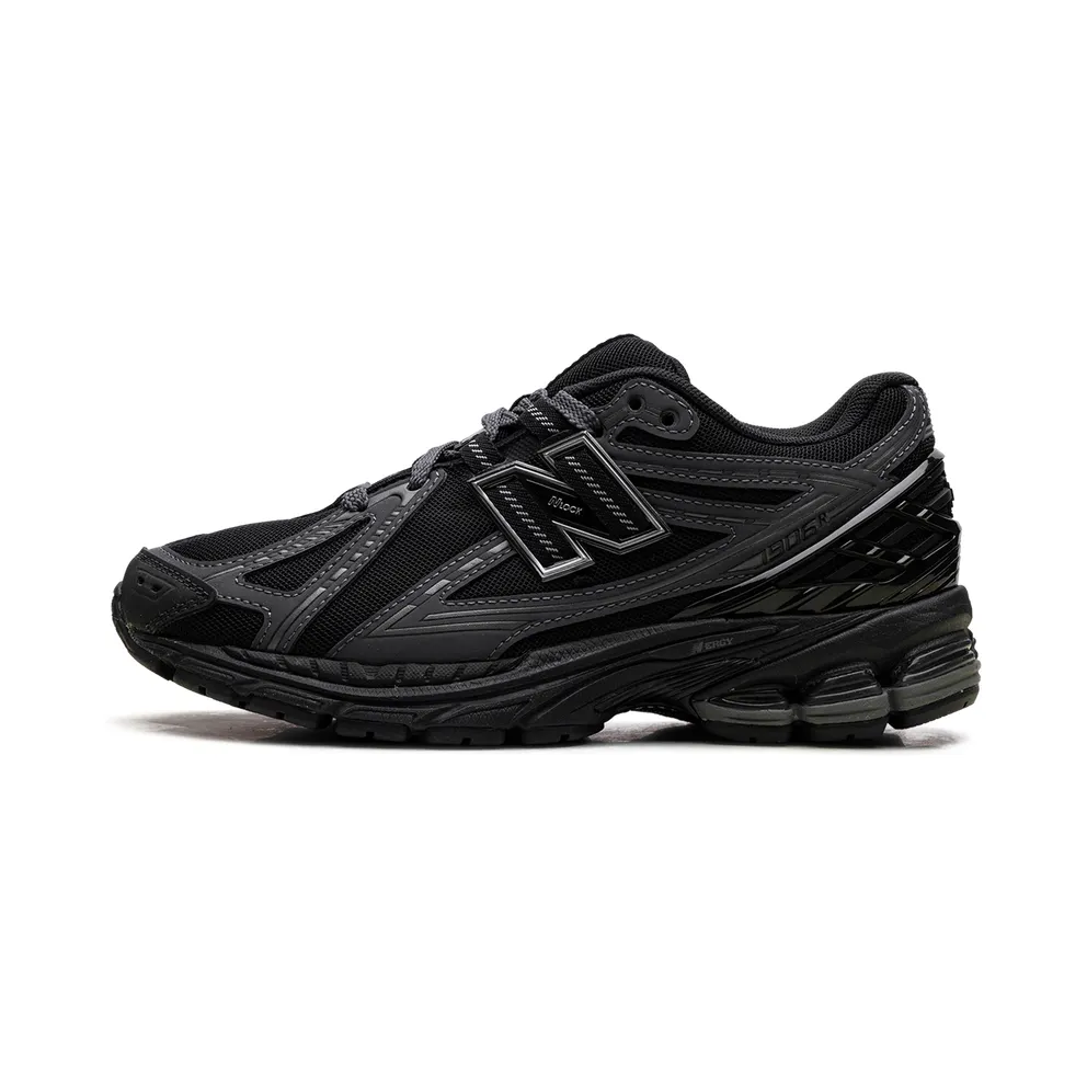 New Balance 1906R “Black Phantom” (M1906RLB)