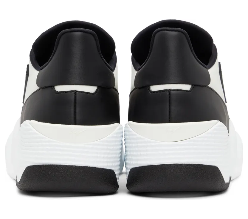 Giuseppe Zanotti Black & White Talon Sneakers (RM10005-89534) (2)