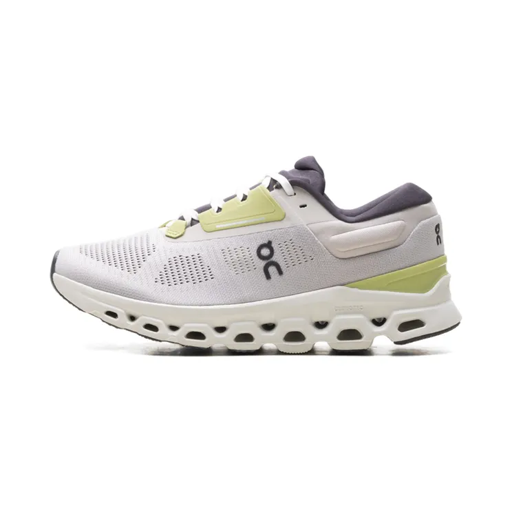 On Running Cloudstratus 3 “Pearl Ivory” (3WD30122143)
