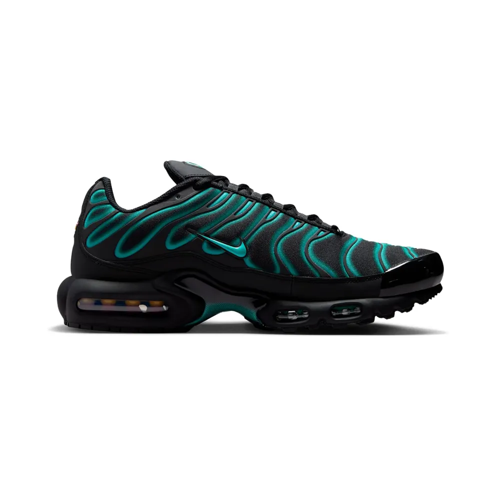 Nike Air Max Plus “Black / Dusty Cactus” (IV5756-001)