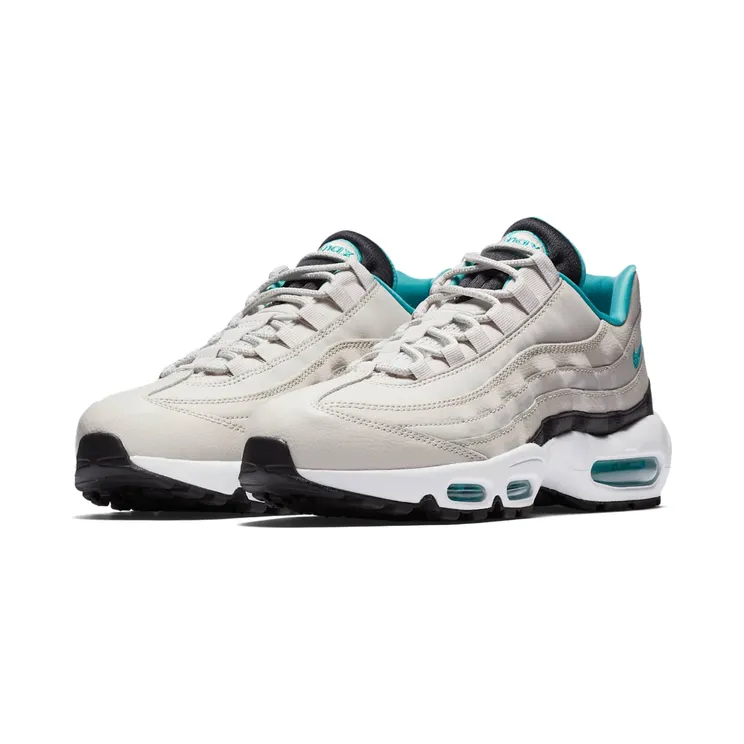 nike-air-max 749766-027
