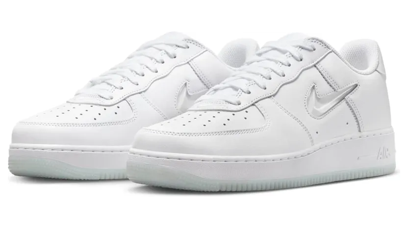 nike-air-force FN5924-100