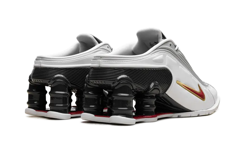 Nike Shox MR4 Mule “Martine Rose Metallic Platinum Varsity Red” (IM5420-100)