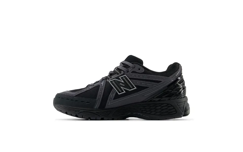 New Balance 1906R “Black Phantom” (M1906RLB)
