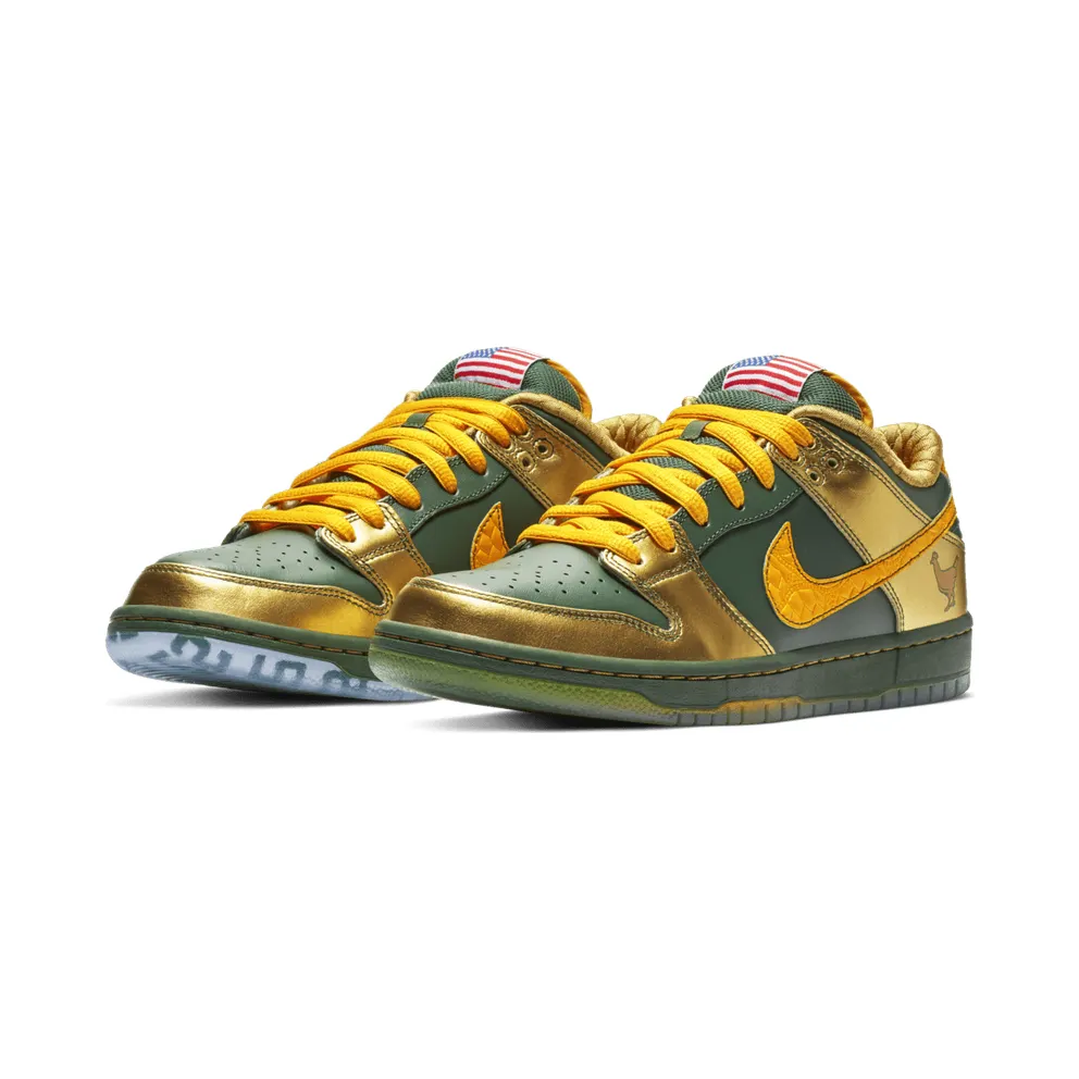 Nike SB Dunk Low Doernbecher (2018) Fir/University Gold-Metallic Gold (BV8740-377)