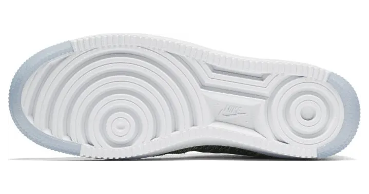 nike-flyknit 820256-004