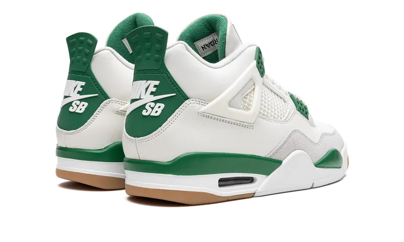 Air Jordan 4 Retro SB “Pine Green” (DR5415-103)