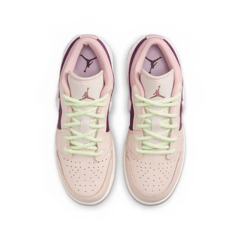 Jordan 1 Low SE Fur Swoosh (FZ3928-200)