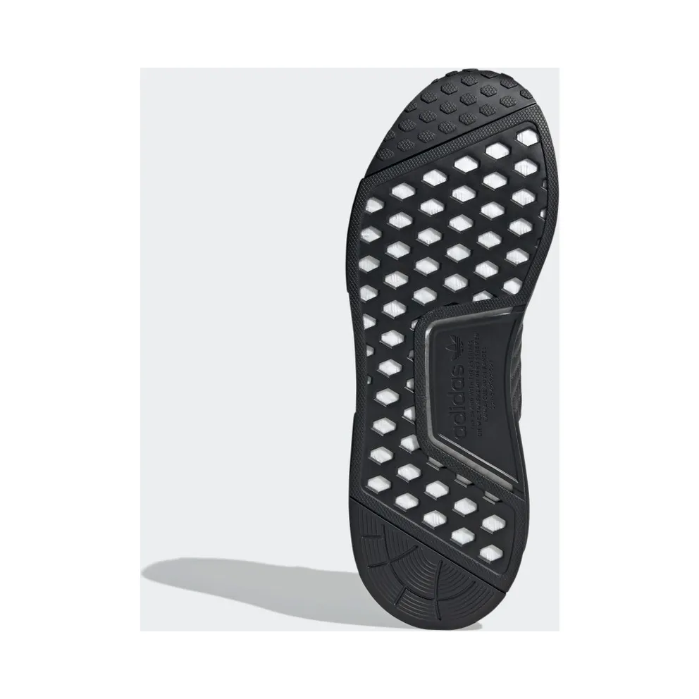 Adidas NMD_R1 TR Carbon / Carbon / Gum (GX4494)