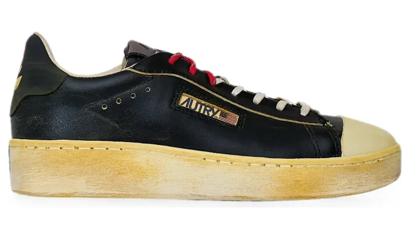 Autry Dallas low super vintage in black leather “Black” (DVLWOJ01)