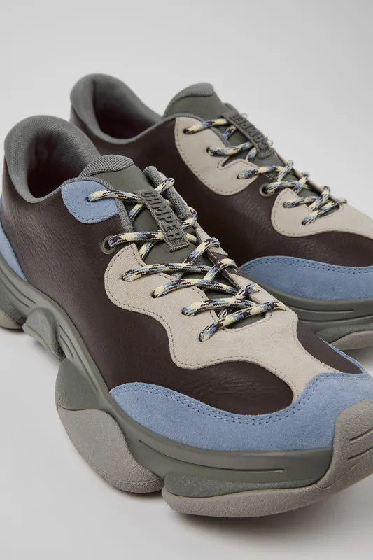 Camper Karst 2 – Bruin (K101068008)