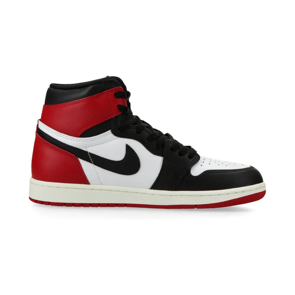 Jordan Air Jordan 1 Retro High OG “Black Toe” – DZ5485-106