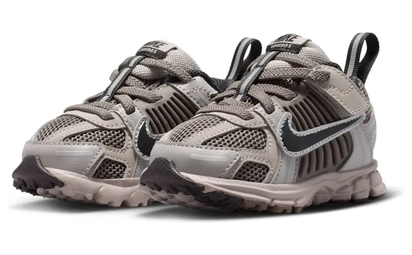 nike-vomero HF7000-010