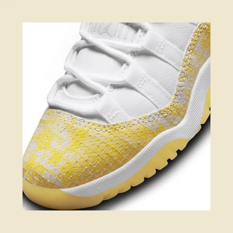 air-jordan-11 580522-107