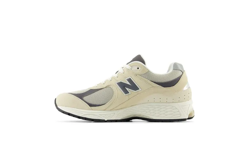 New Balance 2002R “Sandstone Magnet” (M2002RFA)