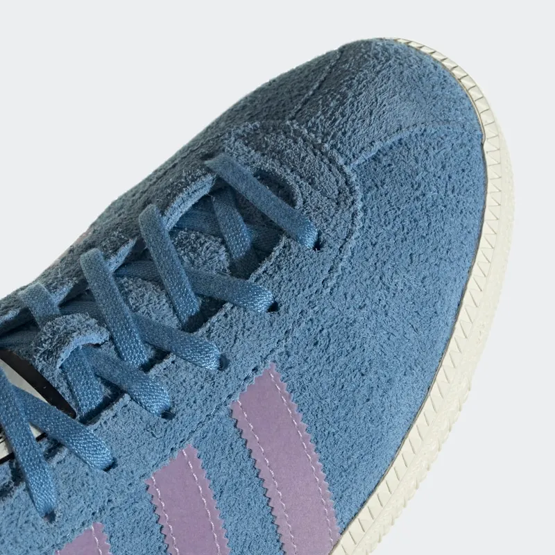 Adidas Blue Grass Light Blue / Purple Tint / Off White (GW5770)