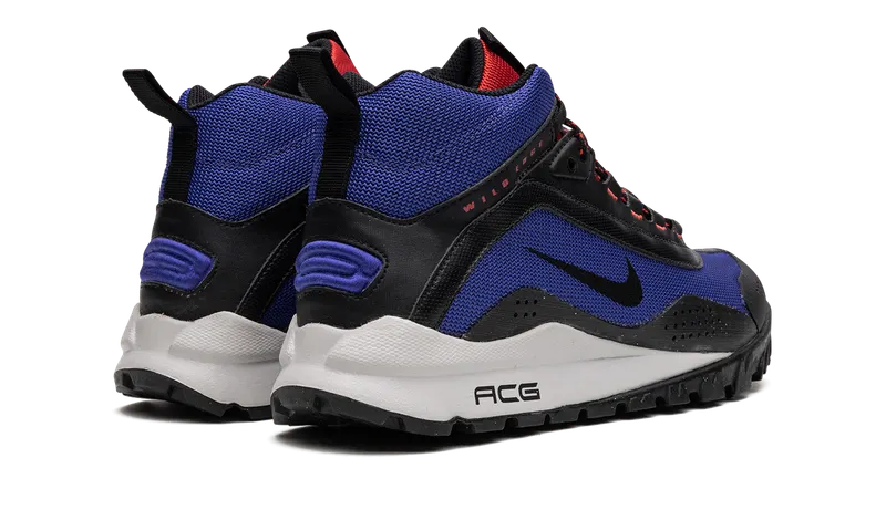 Nike Wildedge Mid LE “Concord/Black-Chile Red” (324438-401)
