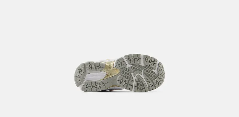 New Balance 1906R Silver Metalic Peach Bloom (PC1906CN)