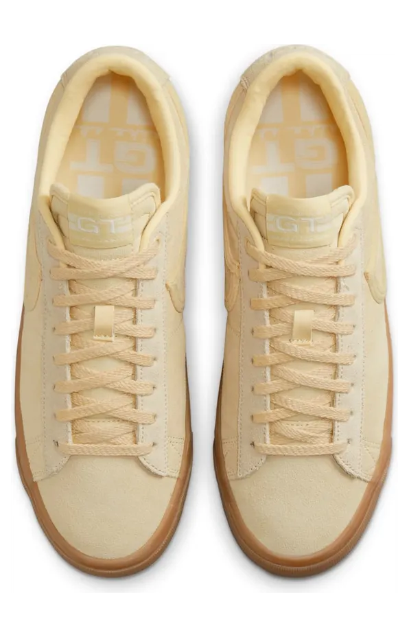 nike-sb FN7404-200