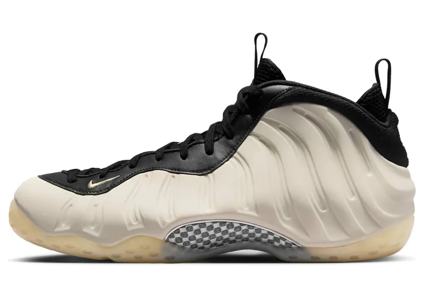 Nike Air Foamposite One (black / team gold / lt orewood brown / chrome) – FD5855-002