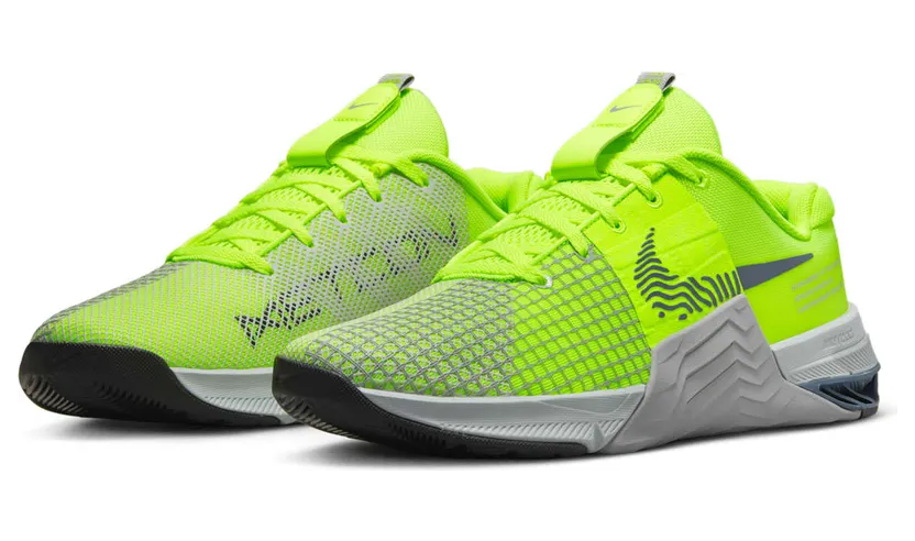 nike-metcon DO9328-700