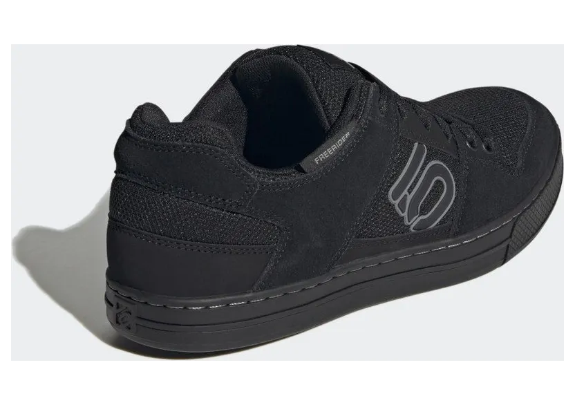 adidas-five-ten HP9939