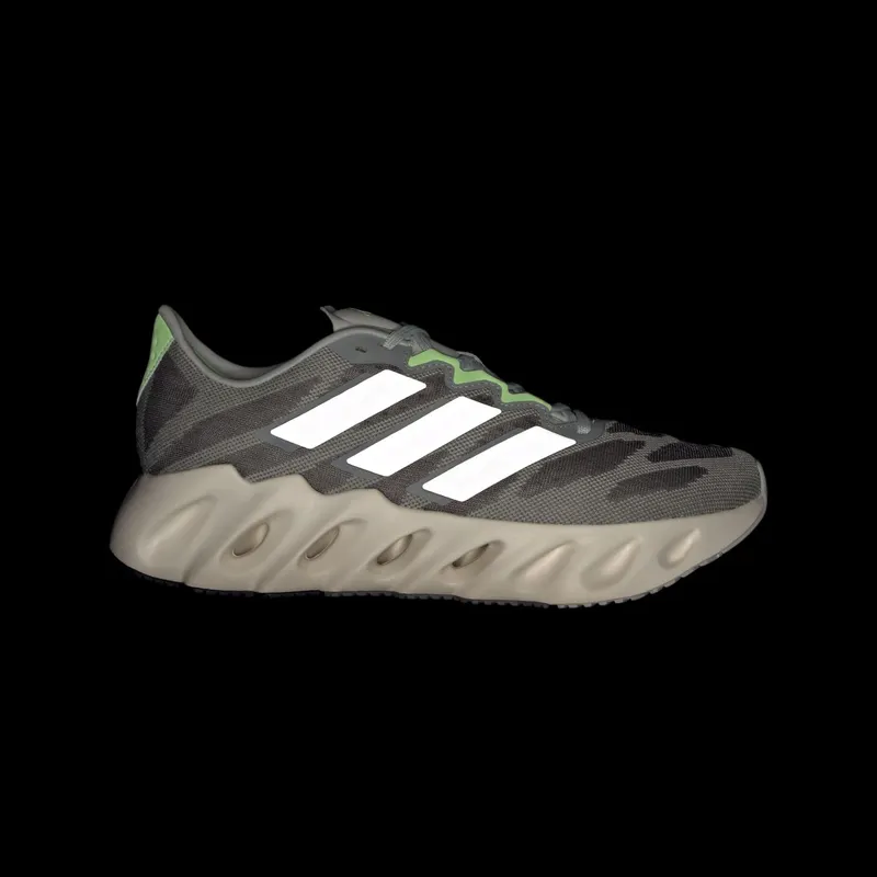 Adidas Switch FWD “Wonder Silver Silver Metallic Core Black” (ID2635)