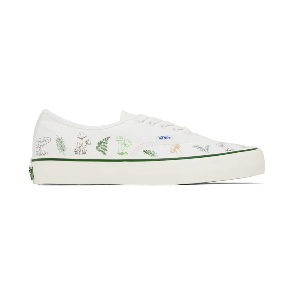 Vans SSENSE Exclusive Collaboration White Authentic VR3 LX Sneakers (VN0A5EE2AHP)