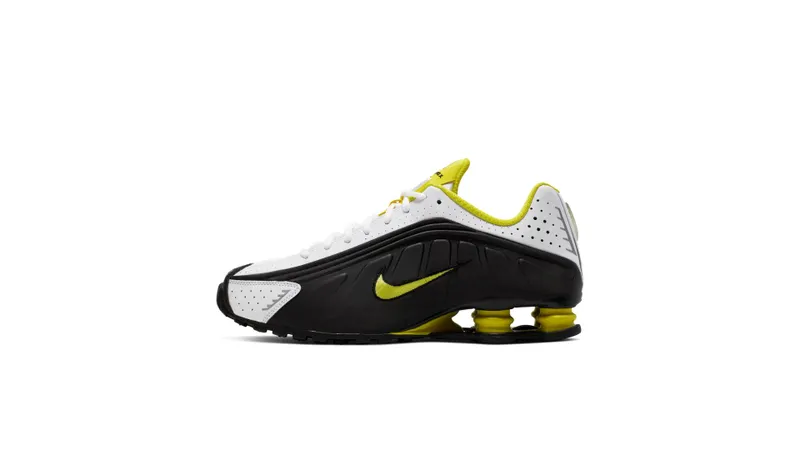Nike Shox R4 Black Yellow Black/Dynamic Yellow-White (104265-048)