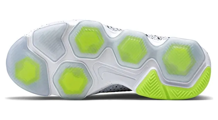 nike-flyknit 698616-100
