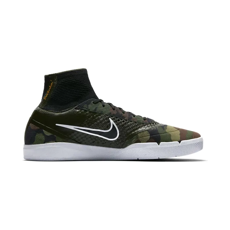 nike-sneaker 819673-381