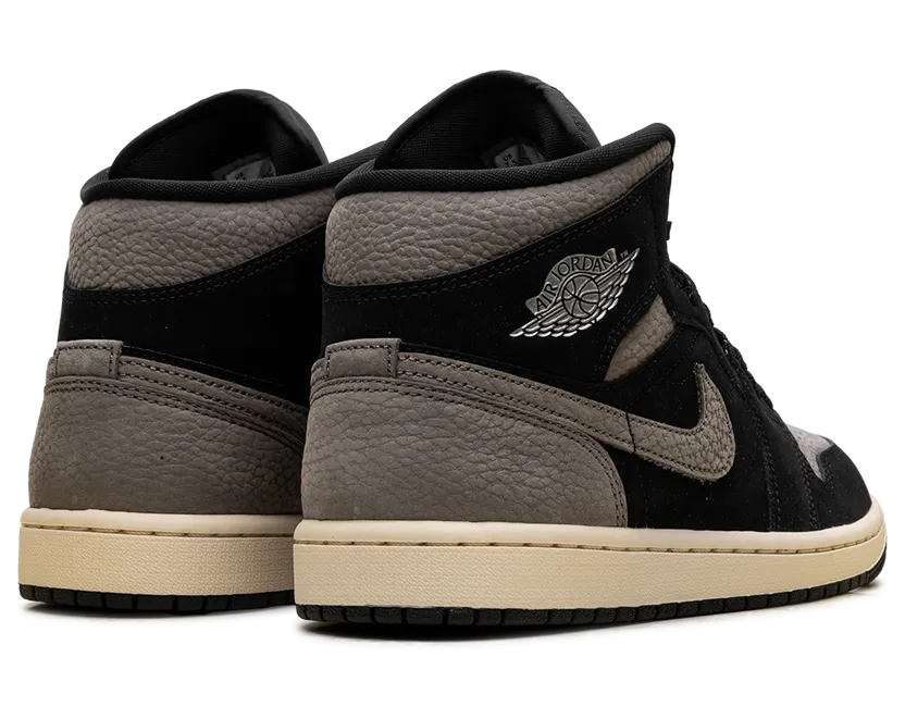 air-jordan-1 IB7110-002