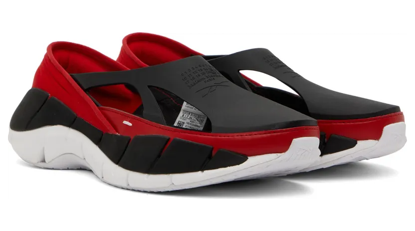 Maison Margiela Black Reebok Edition Croafer Sneakers (S57WS0430 P4377) (4)