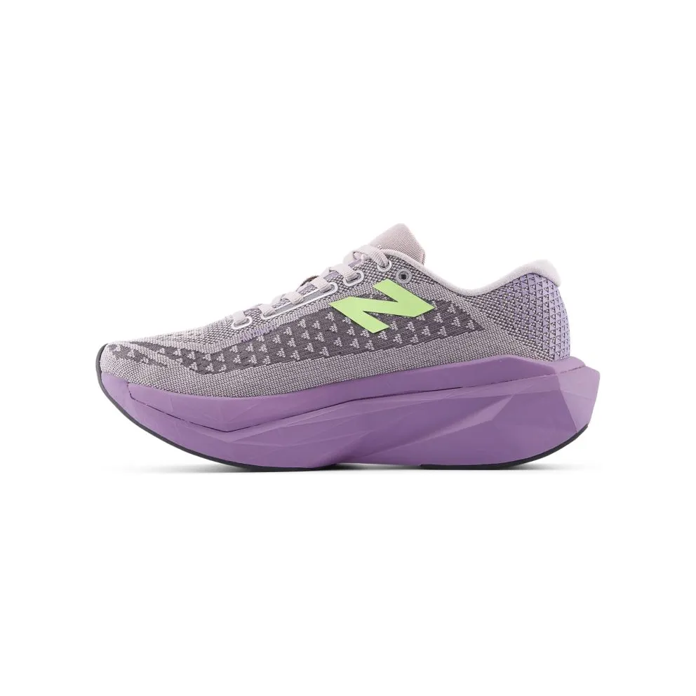 NEW BALANCE FuelCell SuperComp Trainer v3 “TRUFFLE SALT / CANDIED VIOLET” (WRCX7RC)