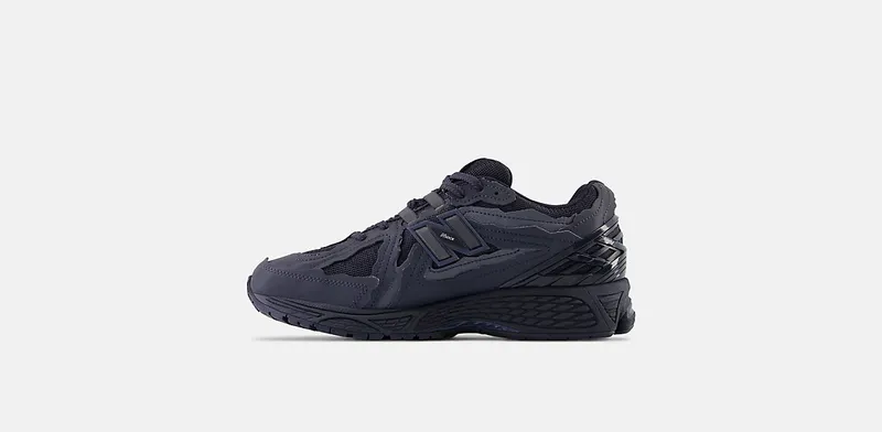 New Balance 1906D “PROTECTION PACK – ECLIPSE” (M1906DI)